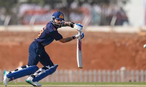 முதல்தர கிரிக்கெட்டில் அதிவேகமாக 16 ஆயிரம் ரன்களை கடந்து விராட் கோலி புதிய சாதனை