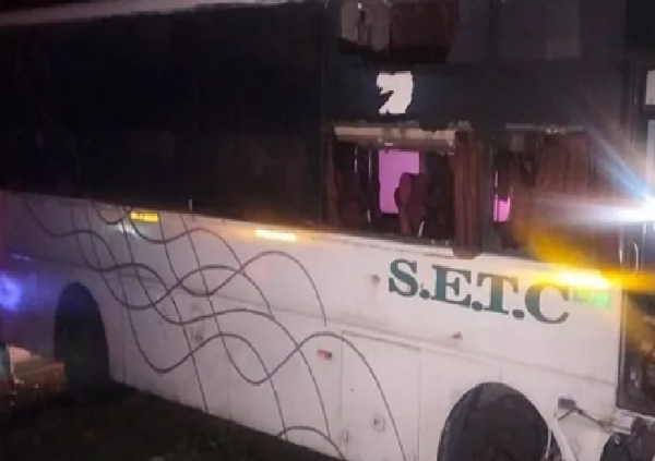 திட்டக்குடி அருகே கார்கள் மீது அரசு பேருந்து மோதி கோர விபத்தில் 9 பேர் உயிரிழப்பு - ஒரே குடும்பத்தைச் சேர்ந்த 4 பேர் உயிரிழந்த சோகம்