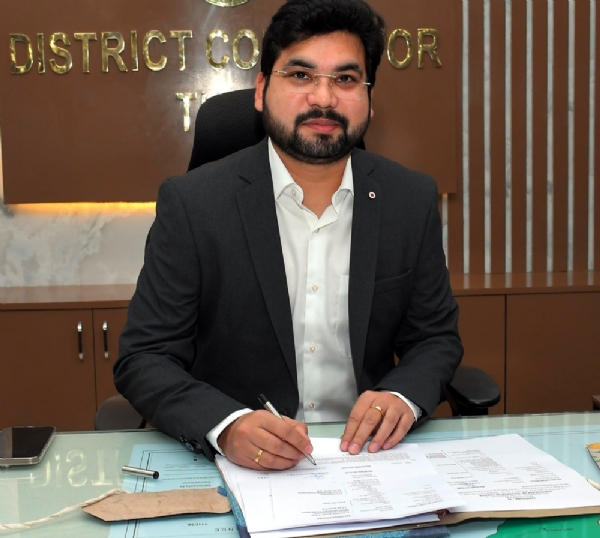 மானிய விலையில் விசைதறிகளை நவீனமாக்க நெசவாளர்கள் அணுகலாம் - தேனி மாவட்ட ஆட்சியர் அறிவிப்பு