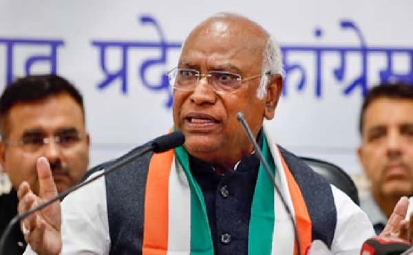 எஸ்.ஐ.ஆர் ஜனநாயக உரிமைகளை கட்டுப்படுத்துவதற்கான ஒரு திட்டமிட்ட சதி - மல்லிகார்ஜுன கார்கே