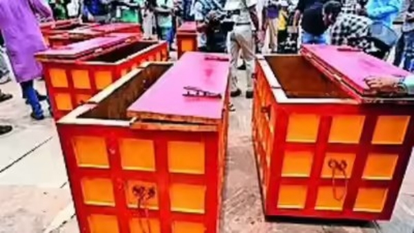 வரைவு நிலையான இயக்க முறையை தயாரிக்கும் பூரி ஜெகநாதர் கோயிலின்  இருப்புப் பட்டியல் தயாரிப்பு குழு