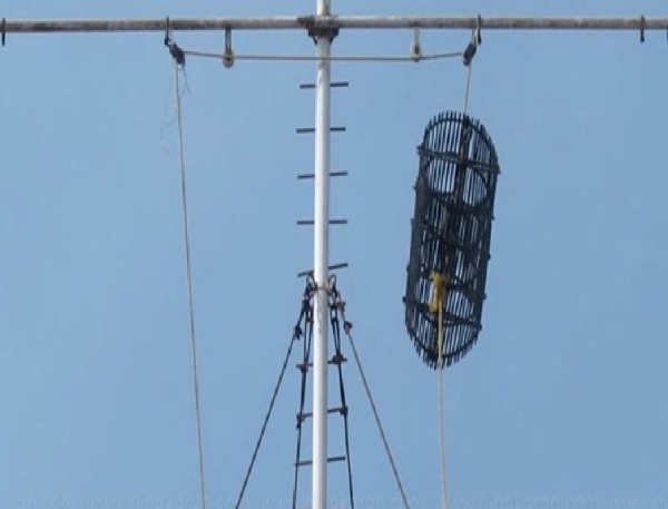 வலுவிழந்த காற்றழுத்த தாழ்வு மண்டலம் - 9 துறைமுகங்களில் புயல் எச்சரிக்கை தளர்வு வலுவிழந்த காற்றழுத்த தாழ்வு மண்டலம் - 9 துறைமுகங்களில் புயல் எச்சரிக்கை தளர்வு