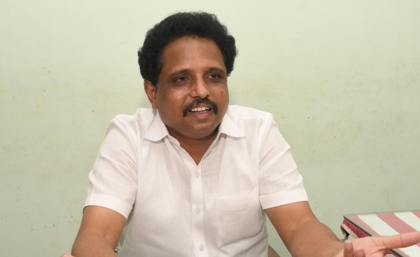 இந்துக்களிடம் எம்பி வெங்கடேசன் மன்னிப்பு கேட்க வேண்டும் - விஷ்வ ஹிந்து பரிஷத் கண்டனம் இந்துக்களிடம் எம்பி வெங்கடேசன் மன்னிப்பு கேட்க வேண்டும் - விஷ்வ ஹிந்து பரிஷத் கண்டனம்