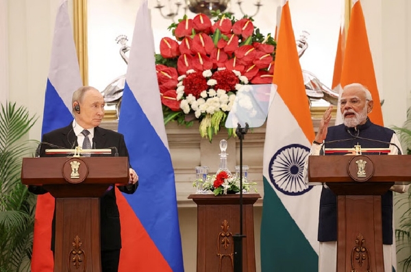 உக்ரைனுடன் அமைதி தீர்வை எட்ட ரஷ்யா பாடுபடுகிறது - பிரதமர் மோடி உக்ரைனுடன் அமைதி தீர்வை எட்ட ரஷ்யா பாடுபடுகிறது - பிரதமர் மோடி