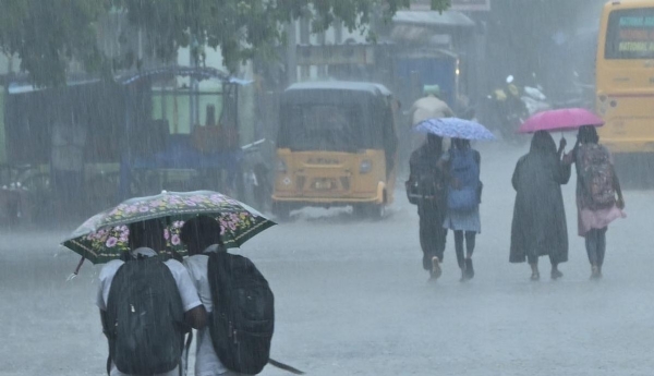 தமிழ்நாட்டில் 14 மாவட்டங்களில் காலை 10 மணி வரை மழை பெய்ய வாய்ப்பு - வானிலை ஆய்வு மையம் அறிவிப்பு தமிழ்நாட்டில் 14 மாவட்டங்களில் காலை 10 மணி வரை மழை பெய்ய வாய்ப்பு - வானிலை ஆய்வு மையம் அறிவிப்பு