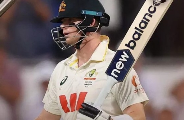 ஆஷஸ் 2-வது டெஸ்ட் இரண்டாம் நாளில் வலுவான நிலையில் ஆஸ்திரேலியா - 6 விக்கெட் இழப்பிற்கு 378 ரன்கள் ஆஷஸ் 2-வது டெஸ்ட் இரண்டாம் நாளில் வலுவான நிலையில் ஆஸ்திரேலியா - 6 விக்கெட் இழப்பிற்கு 378 ரன்கள்