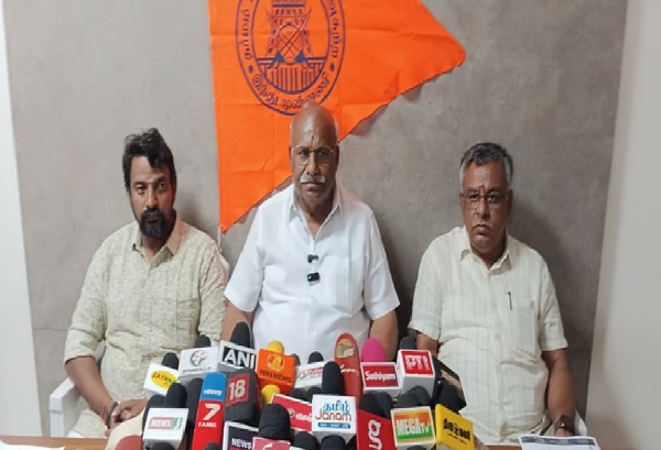 திருப்பரங்குன்றம் விவகாரம்- தமிழக அரசை கண்டித்து நாளை இந்து முன்னணி ஆர்ப்பாட்டம் திருப்பரங்குன்றம் விவகாரம்- தமிழக அரசை கண்டித்து நாளை இந்து முன்னணி ஆர்ப்பாட்டம்