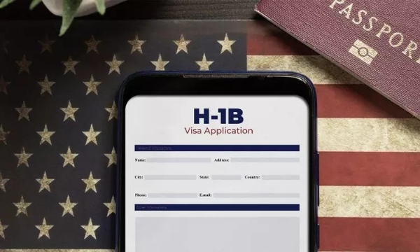 வருகிற 15-ந்தேதி முதல் எச்-1பி மற்றும் எச்-4 விசா விண்ணப்பத்தாரர்களுக்கு புதிய கட்டுபாட்டை விதித்துள்ள டிரம்ப் நிர்வாகம் வருகிற 15-ந்தேதி முதல் எச்-1பி மற்றும் எச்-4 விசா விண்ணப்பத்தாரர்களுக்கு புதிய கட்டுபாட்டை விதித்துள்ள டிரம்ப் நிர்வாகம்