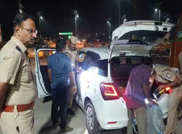 இன்று பாபர் மசூதி இடிப்பு தினம் - கடலூரில் போலீசார் தீவிர சோதனை இன்று பாபர் மசூதி இடிப்பு தினம் - கடலூரில் போலீசார் தீவிர சோதனை