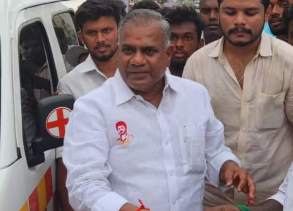 நாளை புதுச்சேரியில் தவெக தலைவர் விஜய்யின் மக்கள் சந்திப்பு நிகழ்ச்சி - தவெக தொண்டர்களுக்கு வழிகாட்டு நெறிமுறைகள் வெளியீடு