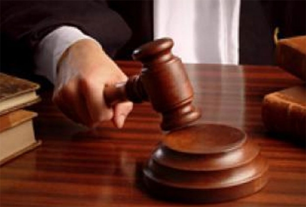 சதி செய்த வழக்கறிஞருக்கு ஆயுள் தண்டனை