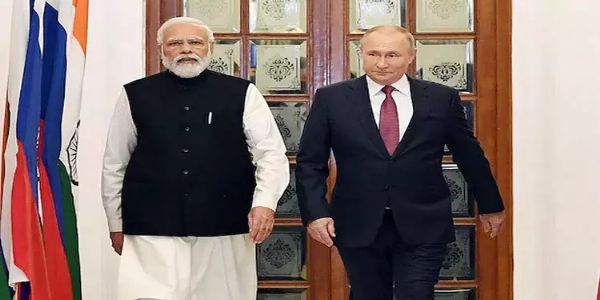 ரஷியா-இந்தியா இடையே நீண்ட கால உறவை முறிக்க முடியாது - அமெரிக்காவுக்கு ரஷியா பதிலடி