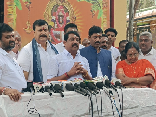 நைனார் நாகேந்திரன்