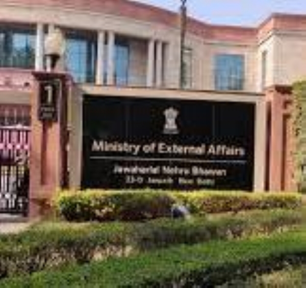 ஈரானில் நடைபெறும் போராட்டங்கள் தீவிரமடைந்து வருவதால் இந்தியர்கள் மறு அறிவிப்பு வரும் வரை ஈரானுக்கு செல்ல வேண்டாம் என வெளியுறவு அமைச்சகம் அறிவுறுத்தல் ஈரானில் நடைபெறும் போராட்டங்கள் தீவிரமடைந்து வருவதால் இந்தியர்கள் மறு அறிவிப்பு வரும் வரை ஈரானுக்கு செல்ல வேண்டாம் என வெளியுறவு அமைச்சகம் அறிவுறுத்தல்