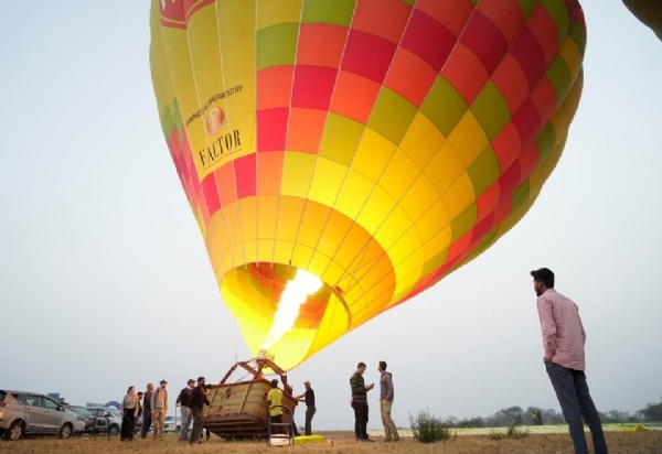 ஐதராபாத்தில் இன்று முதல் ஜனவரி 18 ஆம் தேதி வரை  வெப்பக்காற்று பலூன் திருவிழா