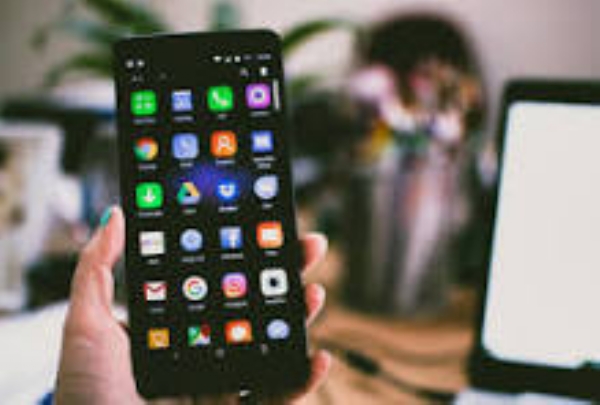 2026 இல் 30% உயரப்போகும் ஸ்மார்ட்போன்களின் விலை - முழு விவரம்