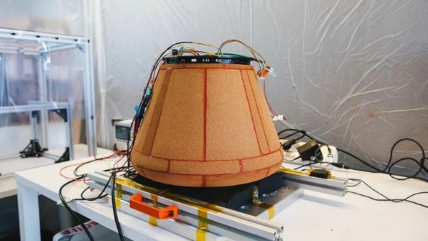 பிஎஸ்எல்வி சி-62 ராக்கெட் திசைமாறிச் சென்றாலும் அசாதாரணமான முறையில் உயிர் பிழைத்த ஸ்பெயினின் சிறிய செயற்கைக்கோள்!