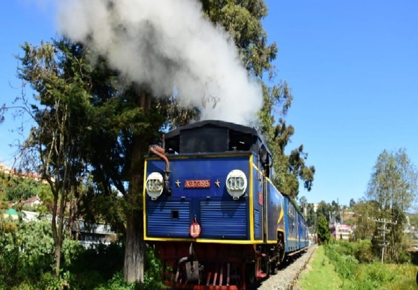 மண் சரிவு காரணமாக இன்று ஊட்டி மலை ரயில் சேவை ரத்து