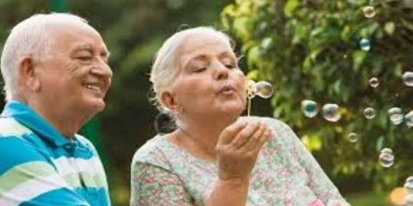 2026-ஆம் ஆண்டுக்கான மத்திய பட்ஜெட் - மூத்த குடிமக்கள் எதிர்பார்க்கும் பிரத்தியேக சலுகைகள்