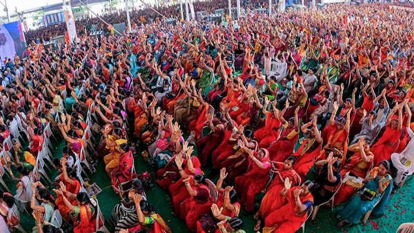 மகாராஷ்டிரா மகளிர் உரிமைத் தொகை திட்டத்தில் 24 லட்சம் பெண்கள் நீக்கம் மகாராஷ்டிரா மகளிர் உரிமைத் தொகை திட்டத்தில் 24 லட்சம் பெண்கள் நீக்கம்