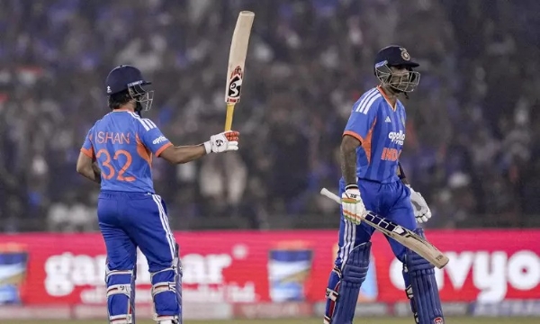 2வது டி20 - நியூசிலாந்தை 7 விக்கெட்டுகள் வித்தியாசத்தில் வீழ்த்தி இந்தியா அபார வெற்றி