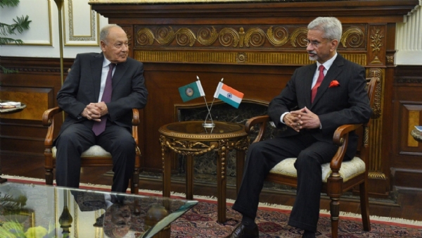 வெளியுறவுத் துறை அமைச்சர் ஜெய்சங்கர்அரபு நாடுகளின் கூட்டமைப்பின் பொதுச் செயலாளர் அகமது அபுல் கெய்ட்வுடன் சந்திப்பு