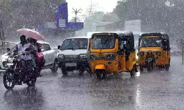 இன்று முதல் 10-ந்தேதி வரை தமிழகம், புதுச்சேரியில் மழைக்கு வாய்ப்பு - வானிலை ஆய்வு மையம் தகவல் இன்று முதல் 10-ந்தேதி வரை தமிழகம், புதுச்சேரியில் மழைக்கு வாய்ப்பு - வானிலை ஆய்வு மையம் தகவல்