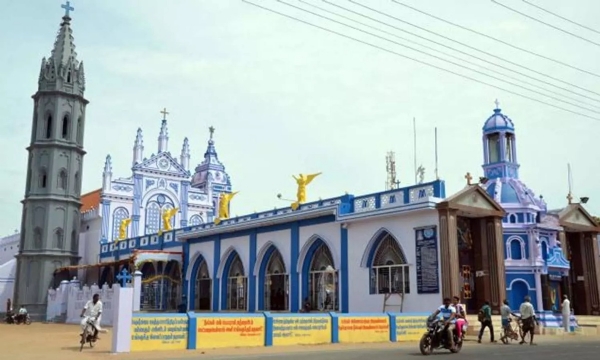 பனிமய மாதா பேராலய வளாகத்தில்  அரசியல், திரைப்பட விளம்பரங்களுக்கு தடை -  தேவாலய நிர்வாகம் அறிவிப்பு