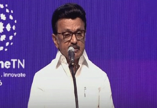 தமிழகத்தில் 32 மாவட்டங்களில் மென்பொருள் ஏற்றுமதி நடக்கிறது - முதல்வர் ஸ்டாலின் தமிழகத்தில் 32 மாவட்டங்களில் மென்பொருள் ஏற்றுமதி நடக்கிறது - முதல்வர் ஸ்டாலின்