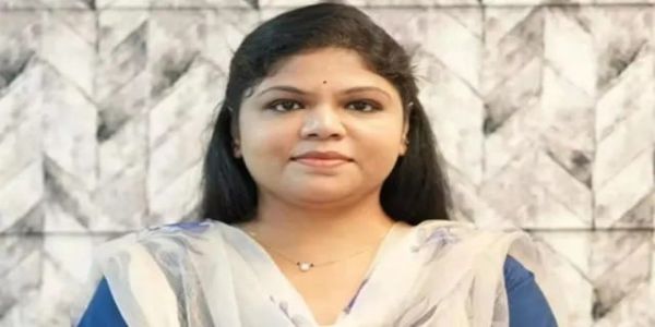 விஜயநகரம் ஜில்லா பஞ்சாயத்து தலைவர் பதவிக்கு பாெட்சா அனூஷா போட்டி?