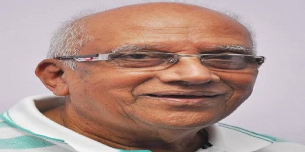 பழம்பெரும் இயக்குநர் சிங்கீதம் சீனிவாச ராவ் காலமானார்