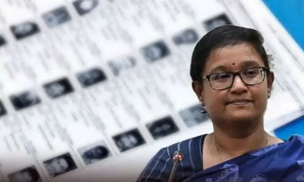 பிப்ரவரி 17ல் இறுதி வாக்காளர் பட்டியல் - தமிழக தலைமை தேர்தல் அதிகாரி அர்ச்சனா பட்நாயக் அறிவிப்பு பிப்ரவரி 17ல் இறுதி வாக்காளர் பட்டியல் - தமிழக தலைமை தேர்தல் அதிகாரி அர்ச்சனா பட்நாயக் அறிவிப்பு