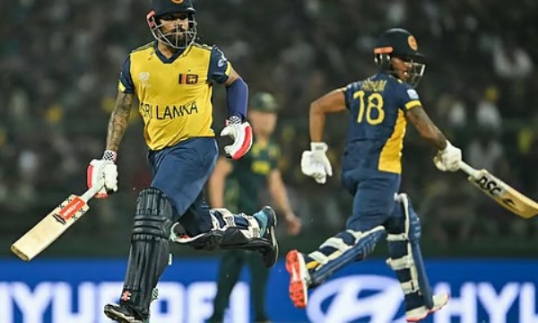 டி20 உலகக்கோப்பை - ஆஸ்திரேலியாவை வீழ்த்தி அடுத்த சுற்றுக்கு முன்னேறிய இலங்கை அணி
