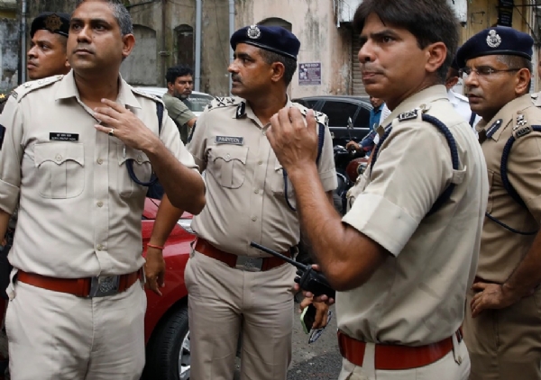 6 Bangladeshis arrested