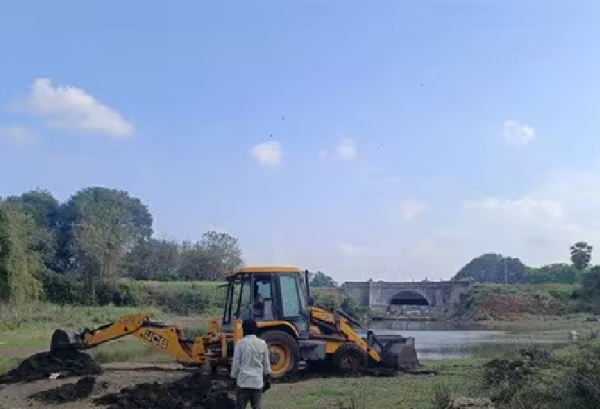 சென்னை-கும்பகோணம் சாலையில் ரூ 3.78 கோடியில் புதிய பாலம் கட்டும் பணிகள் தொடக்கம்