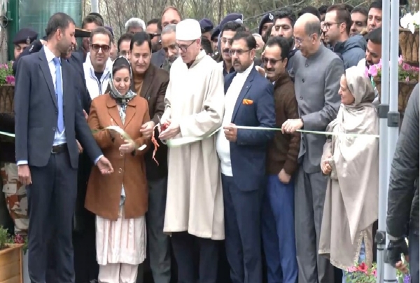 Tourists allowed into Tulip Garden starting today