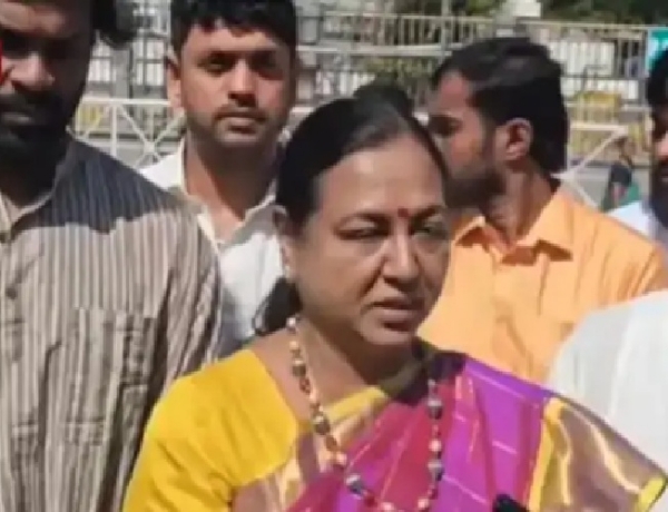 Premalatha Vijayakant in Tirupati