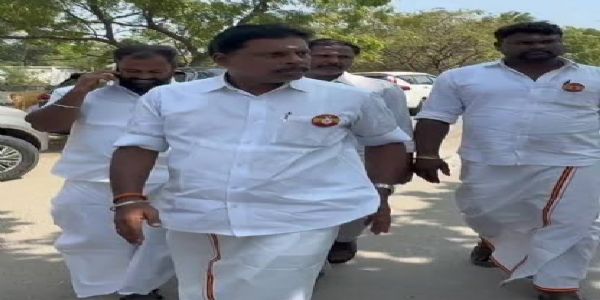 விஜயின் மக்கள் சந்திப்பு கூட்டத்திற்கு அனுமதி கேட்டோம், காவல்துறை நிர்வாகிகள் சந்திப்பிற்கு மட்டுமே அனுமதி கொடுத்துள்ளனர் - தஞ்சாவூர் மத்திய மாவட்ட செயலாளர் சரவணன்