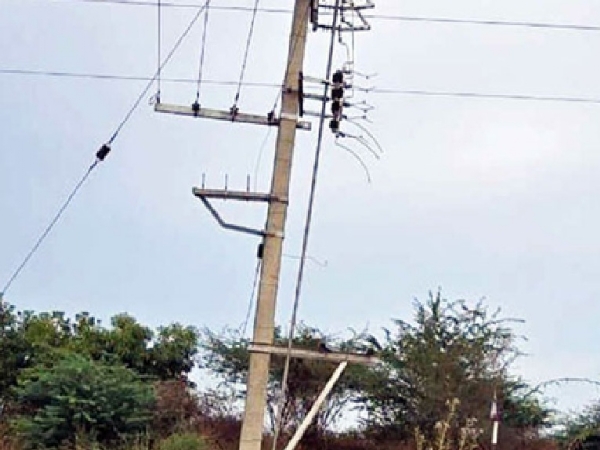 திருநெல்வேலியில்  மின்மாற்றிகளை திருடிய மர்ம கும்பல் - போலீசார் விசாரணை