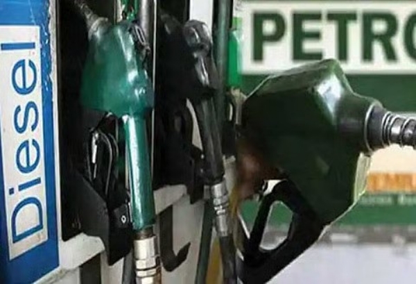 மேற்காசியா பதற்றம் எதிரொலி - இலங்கையில் எரிபொருள் விலை 25 சதவீதம் உயர்வு