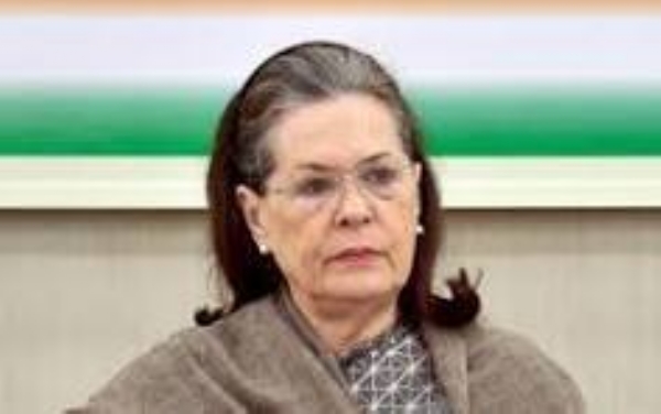 சோனியா காந்தி உடல்நிலை பாதிப்பு - டெல்லி மருத்துவமனையில் அனுமதி