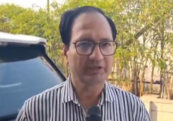 சத்தீஸ்கர்: பிலாஸ்பூரில் பறவைக் காய்ச்சல் உறுதி – 10 கி.மீ. வட்டாரத்தில் கோழி விற்பனை தடை