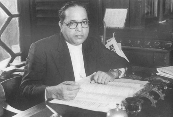 டாக்டர் அம்பேத்கர் டாக்டர் அம்பேத்கர்