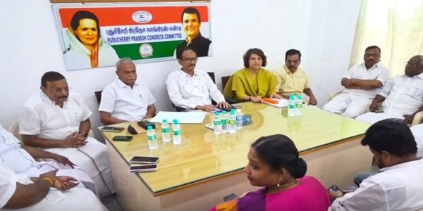 புதுச்சேரியில் காங்கிரஸ் தான் தலைமை தாங்கும் - கிரிஷ் சோடங்கர்