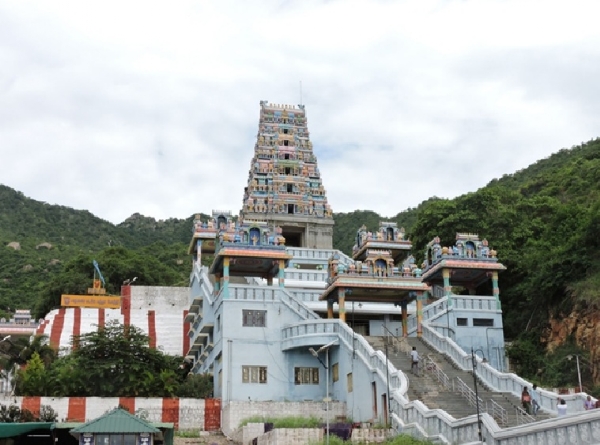 Ban on using cell phones at Maruthamala Murugan Temple