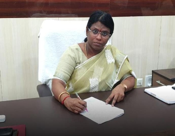 Azhagu Meena Kumari Azhagu Meena Kumari