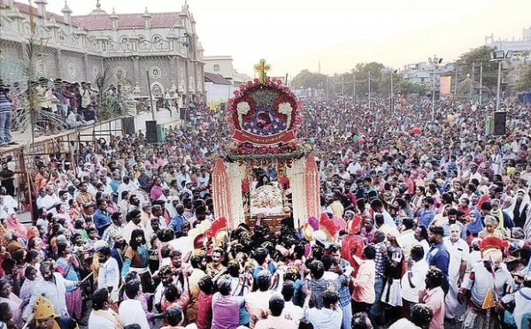 பாஸ்கா தேர் திருவிழா