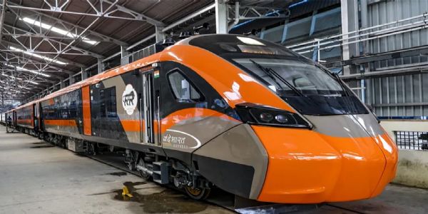 மும்பை–பெங்களூரு இடையே வந்தே பாரத் ஸ்லீப்பர் ரயில் சேவை - மத்திய அரசு ஒப்புதல்