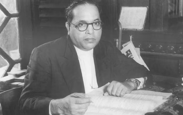 மாபெரும் சமூக சீர்திருத்தவாதியும் அரசியலமைப்பின் சிற்பியுமான டாக்டர் பீம்ராவ் அம்பேத்கர். புகைப்படம்: இணைய ஊடகம்