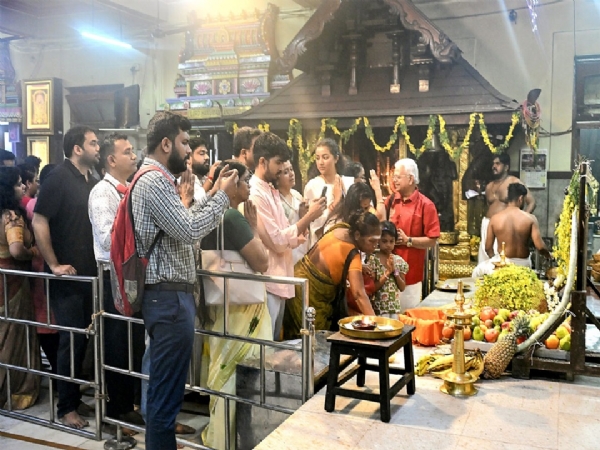 ஸ்ரீ கிருஷ்ணசுவாமி கோயிலில் இன்று விஷு பண்டிகை சிறப்பு பூஜைகள் - பக்தர்கள் திரளாக பங்கேற்று வழிபாடு